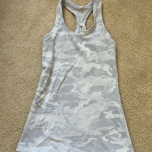LULULEMON RACERBACK TANK